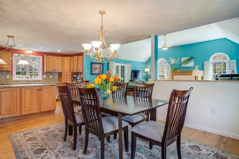 5 Diane Lane Sandown NH 03873
