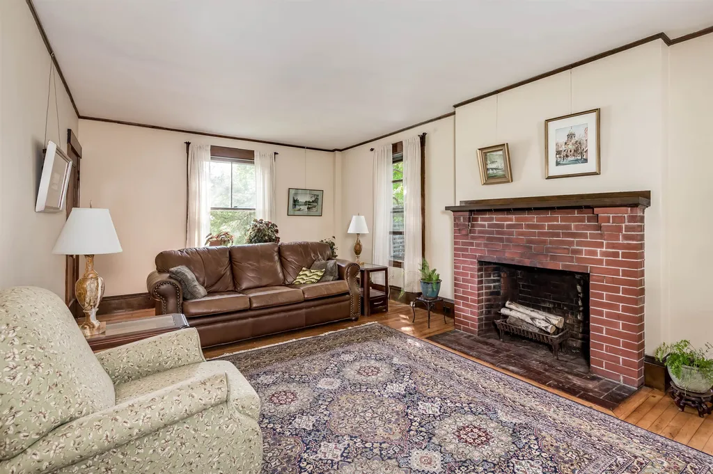 76 Madbury Road Durham NH 03824