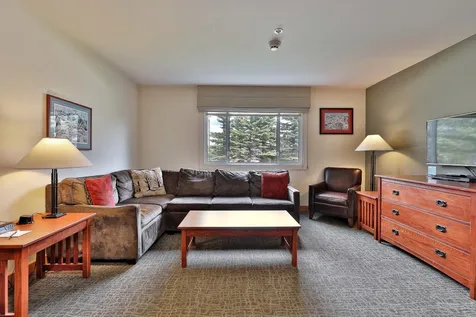 228 East Mountain Road Killington VT 05751