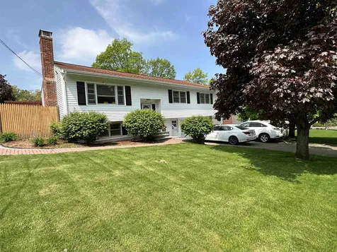 19 Northwood Drive Nashua NH 03063