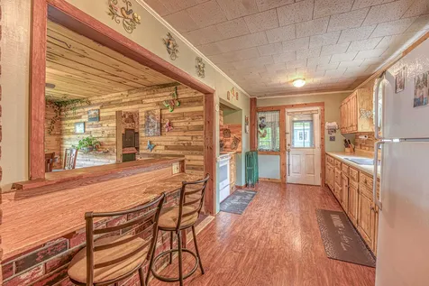 19 Labrecque Street Lincoln NH 03251
