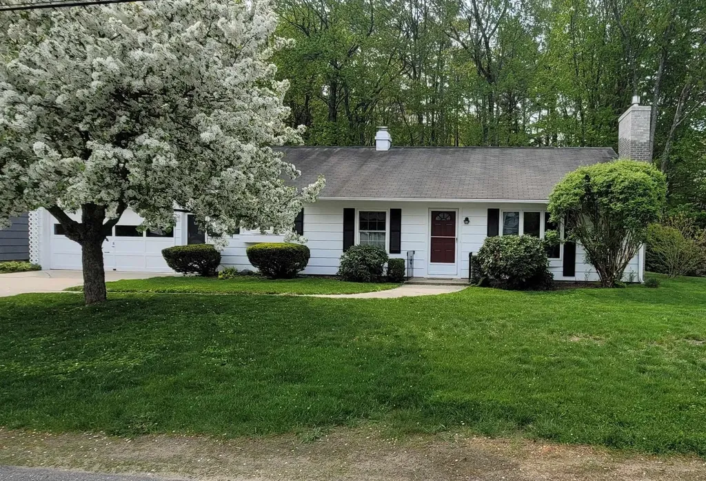 33 Conant Drive Concord NH 03301