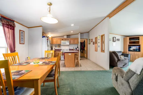 10 Boulder Drive Hyde Park VT 05655