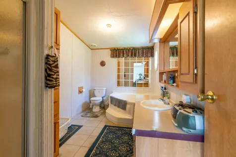 10 Boulder Drive Hyde Park VT 05655