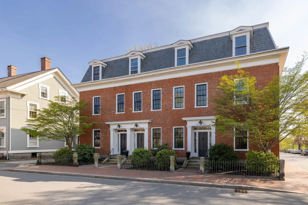 294 Pleasant Street Portsmouth NH 03801