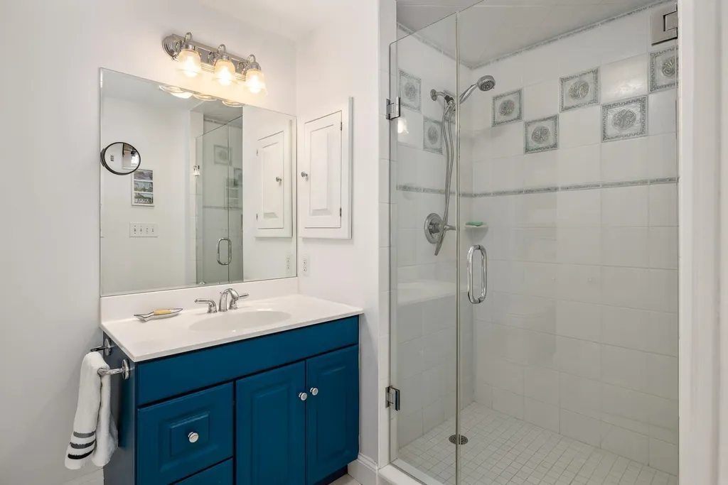 294 Pleasant Street Portsmouth NH 03801