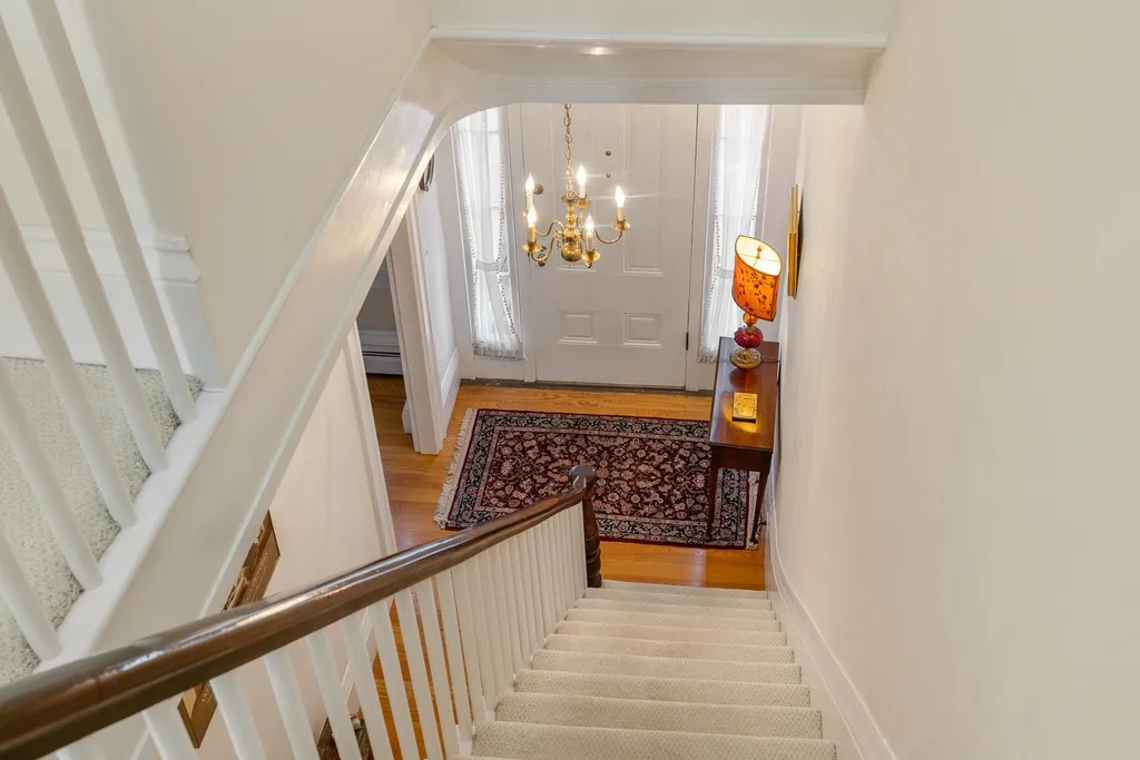 294 Pleasant Street Portsmouth NH 03801