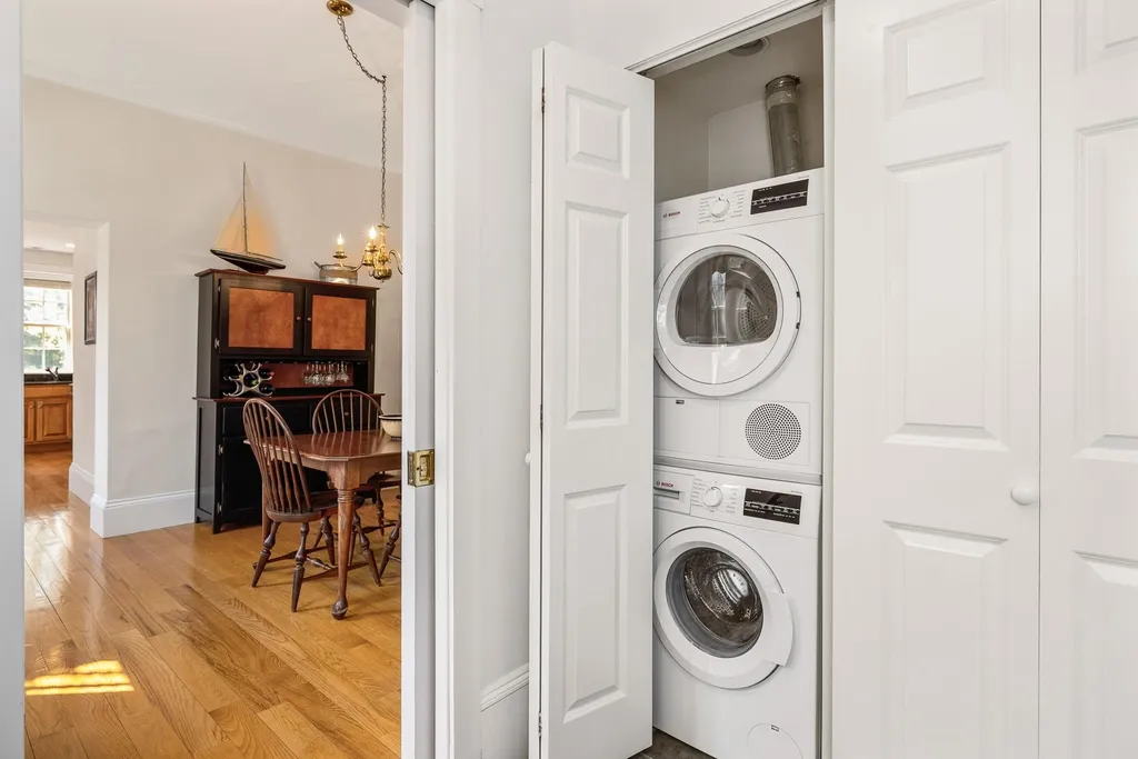 294 Pleasant Street Portsmouth NH 03801