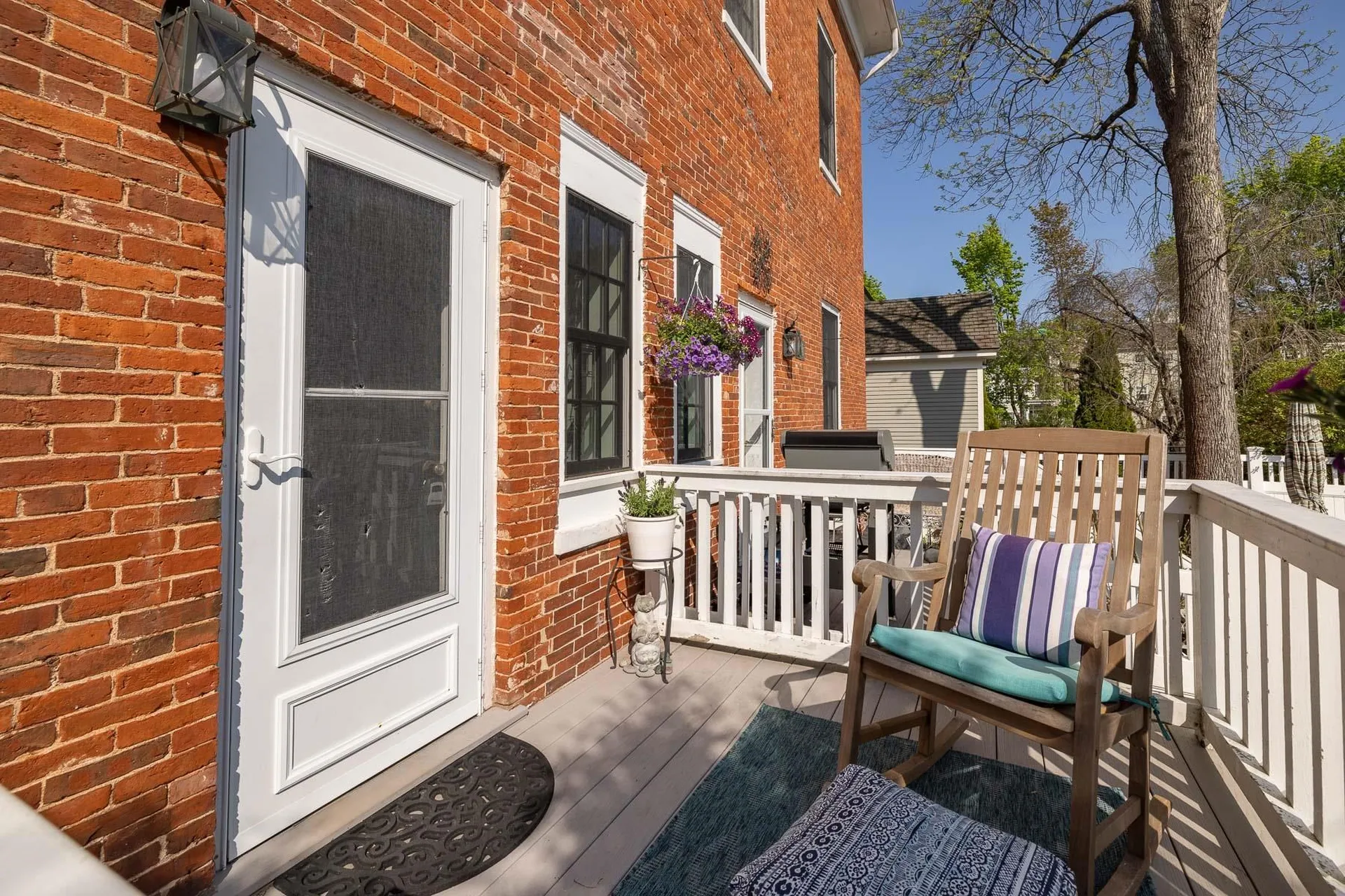 294 Pleasant Street Portsmouth NH 03801