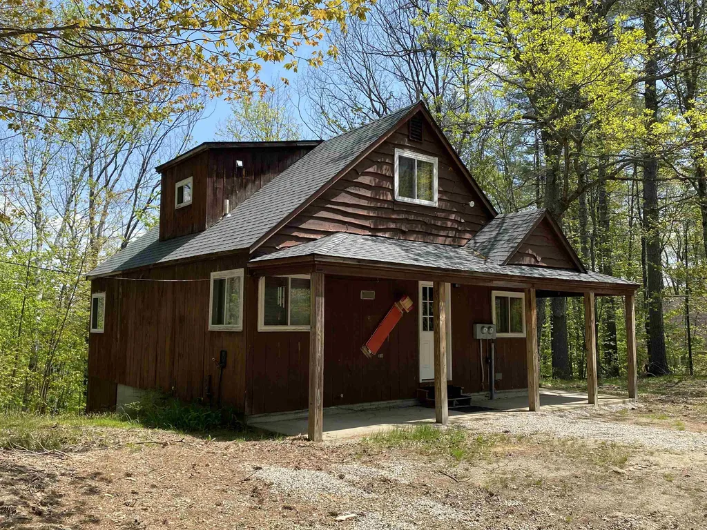 65 Wildwood Road Albany NH 03818