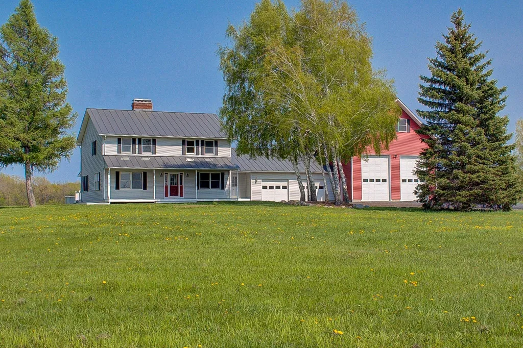 381 Deer Run Road Alburgh VT 05440