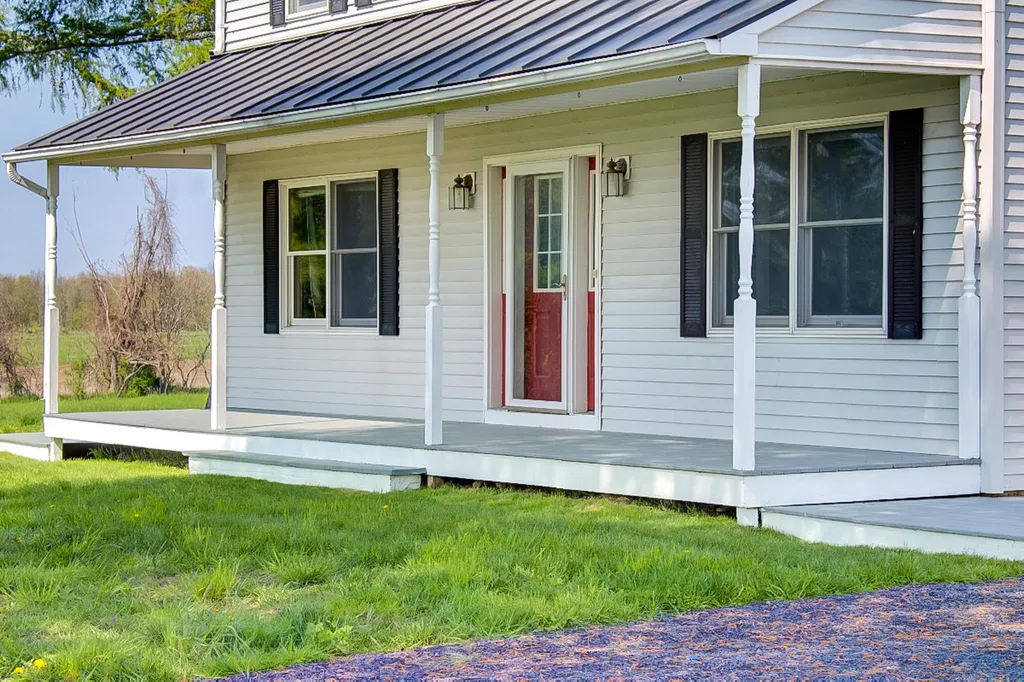 381 Deer Run Road Alburgh VT 05440