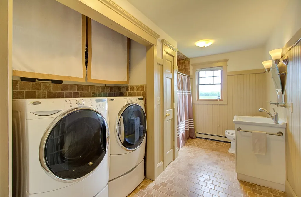 381 Deer Run Road Alburgh VT 05440