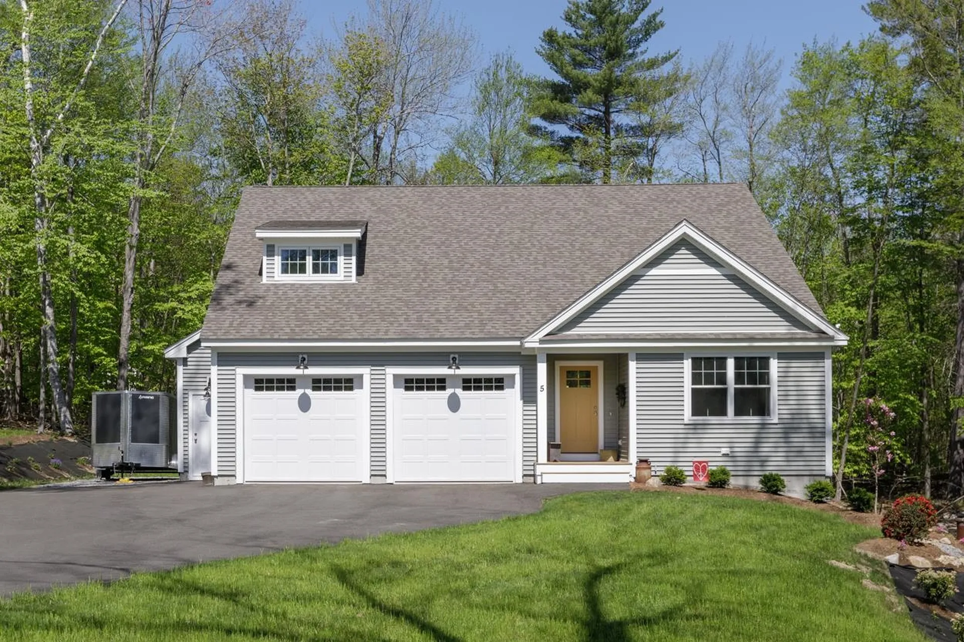 5 Hamilton Court Bow NH 03307