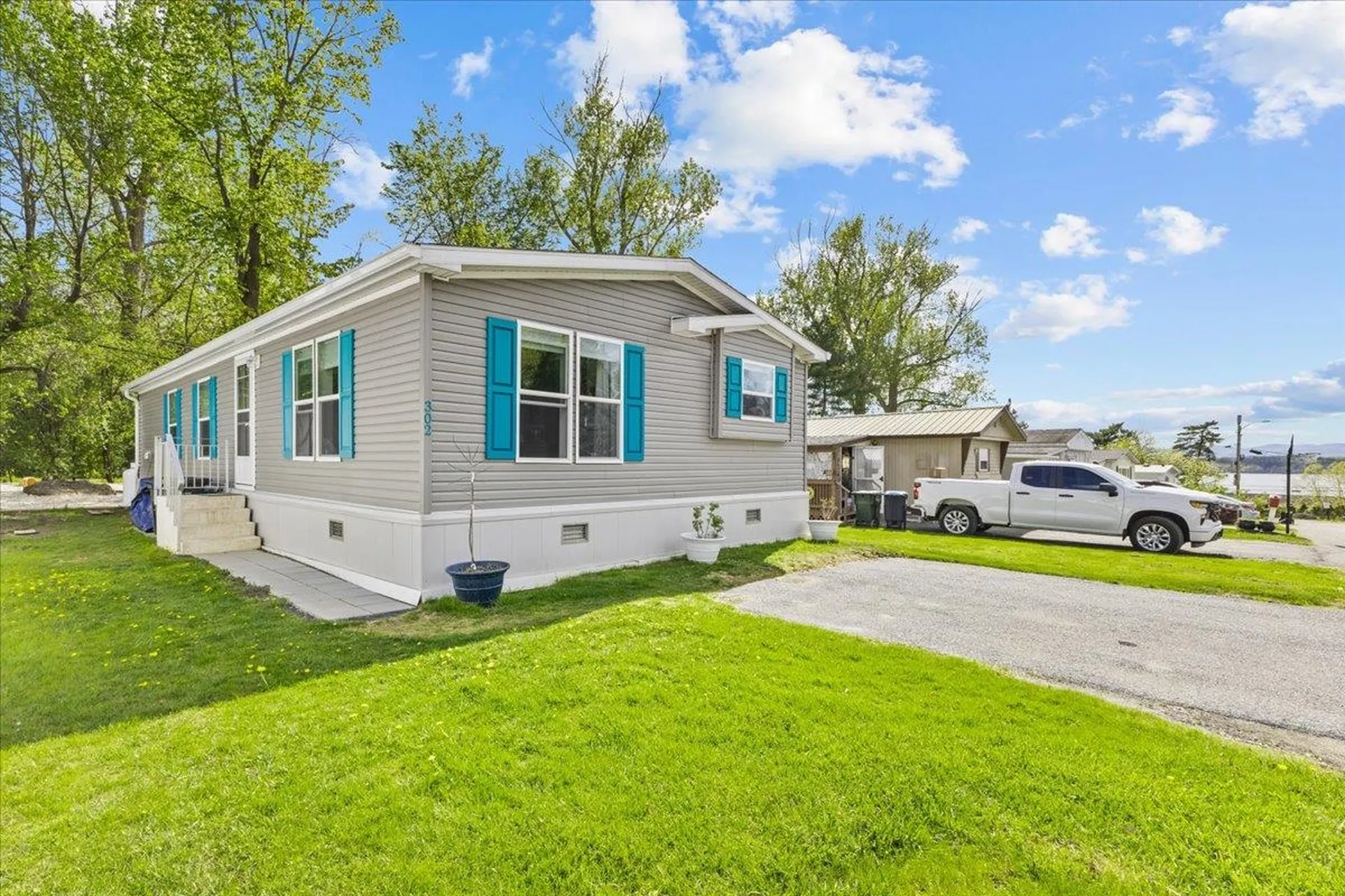 302 Penny Lane Shelburne VT 05482