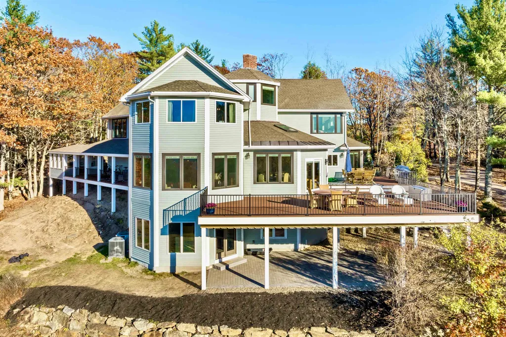 84 Countryside Drive Gilford NH 03249