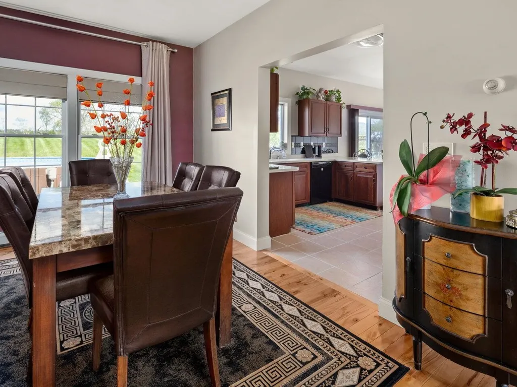 145 Jersey Way Morristown VT 05661