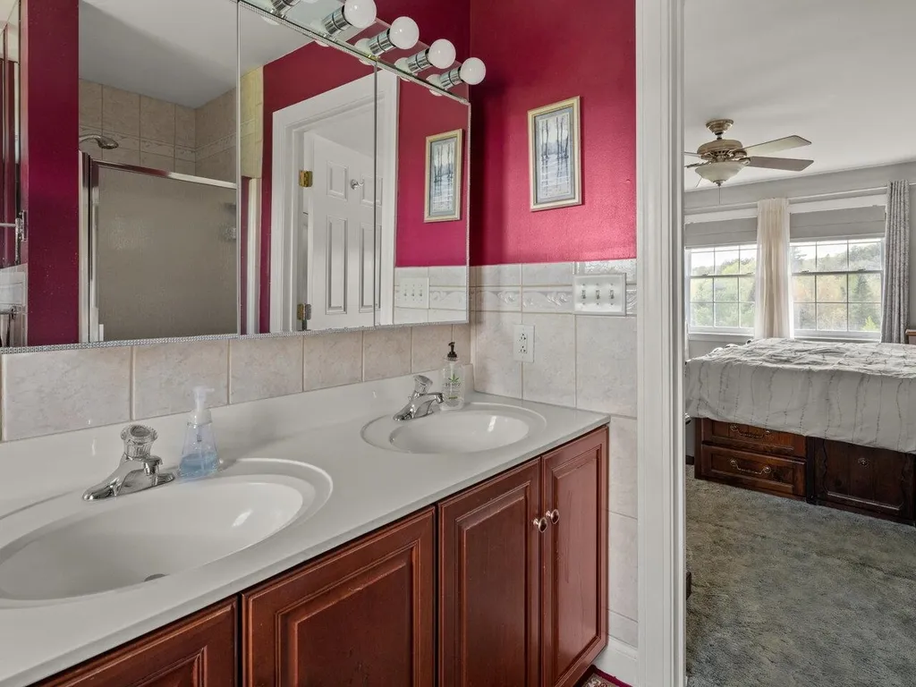 145 Jersey Way Morristown VT 05661