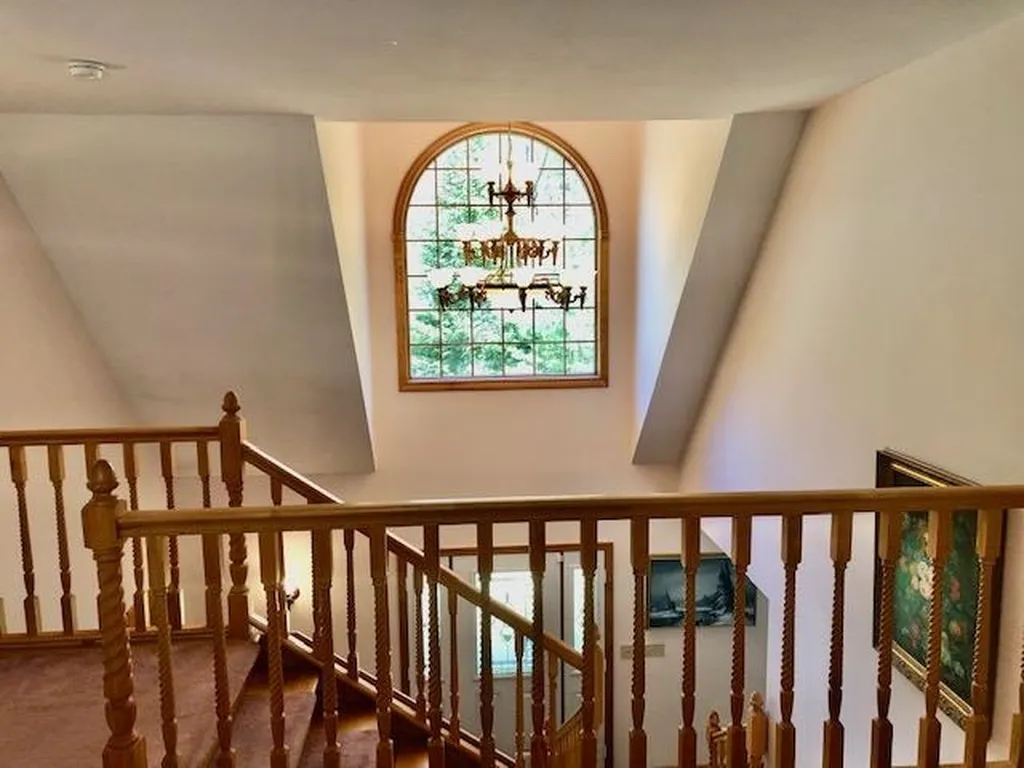 8 Wilderness Way Bath NH 03740