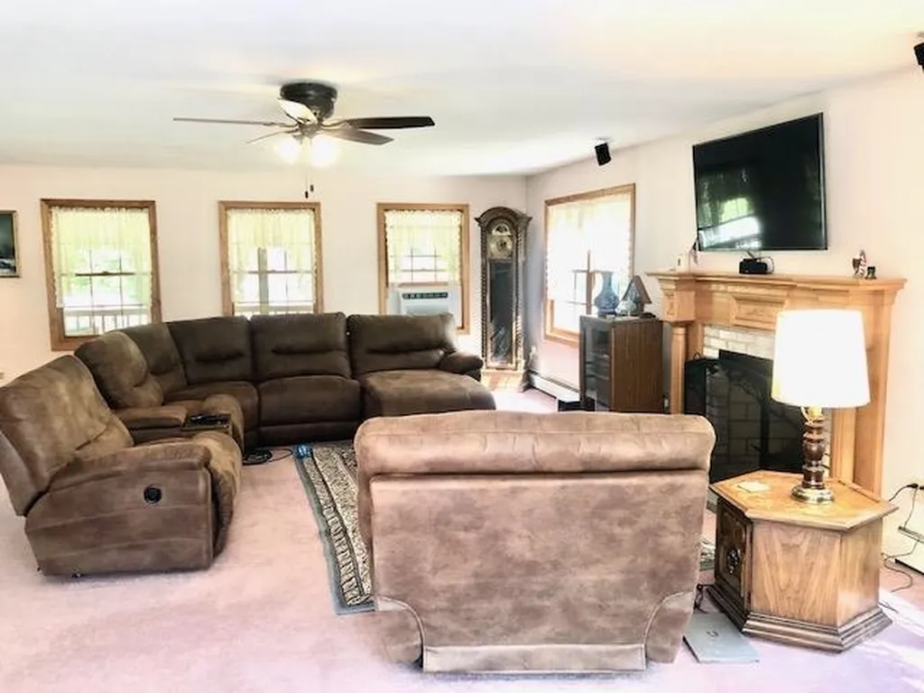 8 Wilderness Way Bath NH 03740