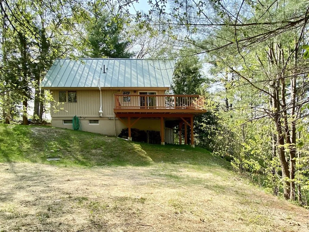 795 Hall Road Bristol NH 03222