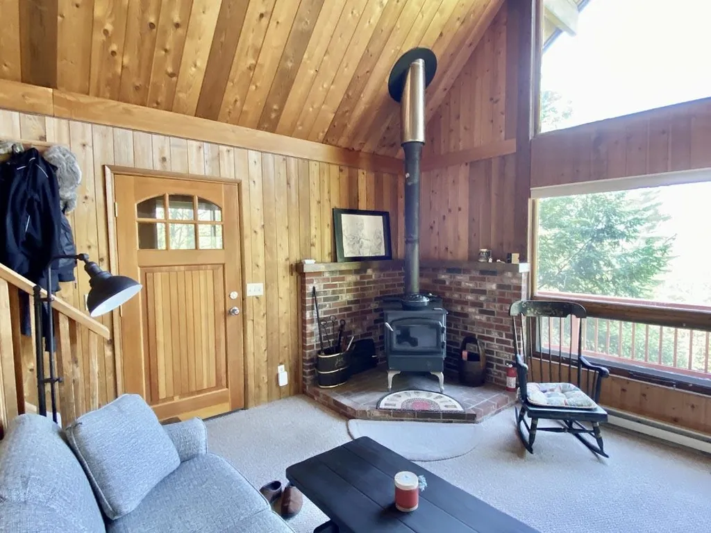 795 Hall Road Bristol NH 03222