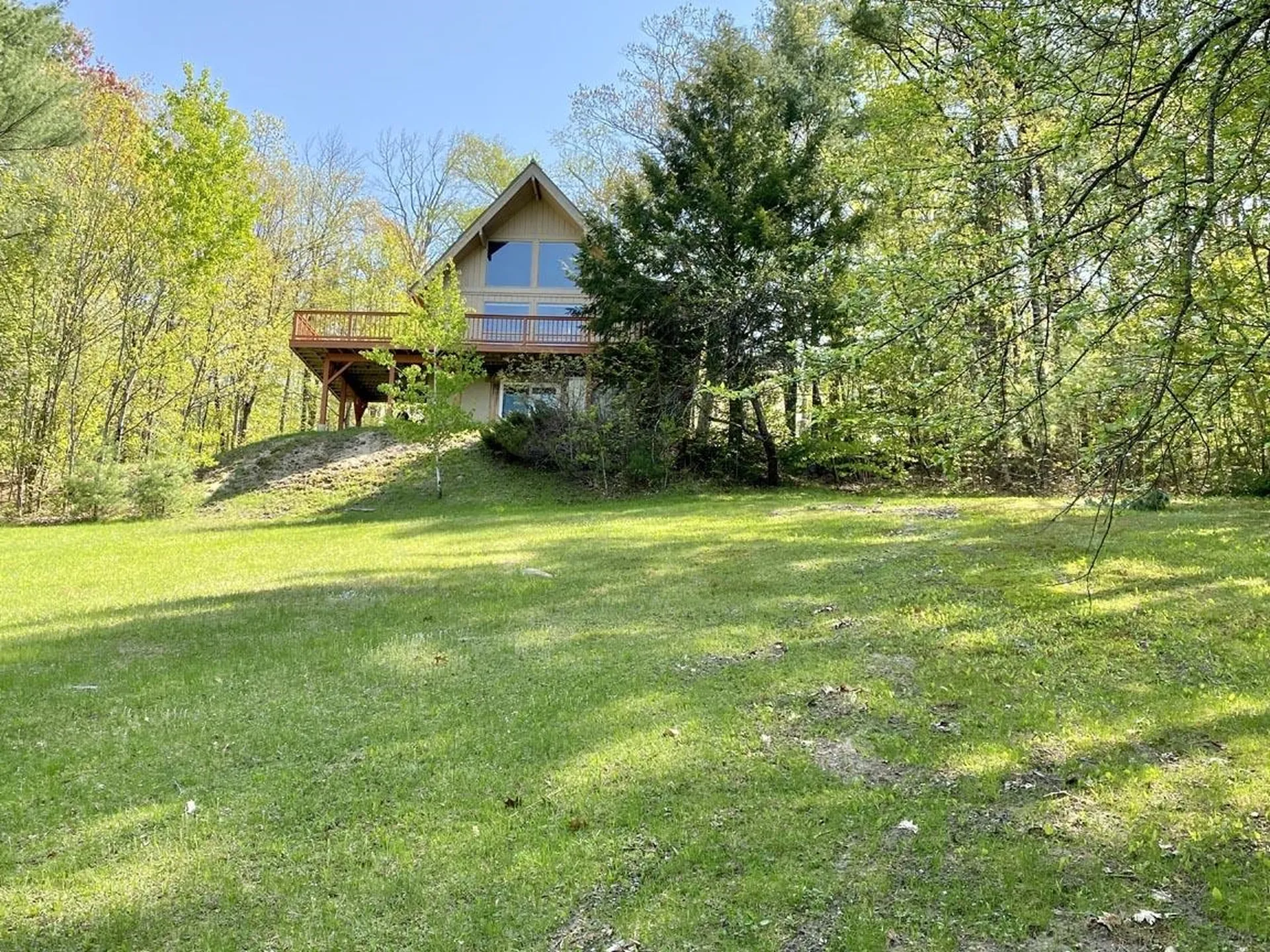 795 Hall Road Bristol NH 03222
