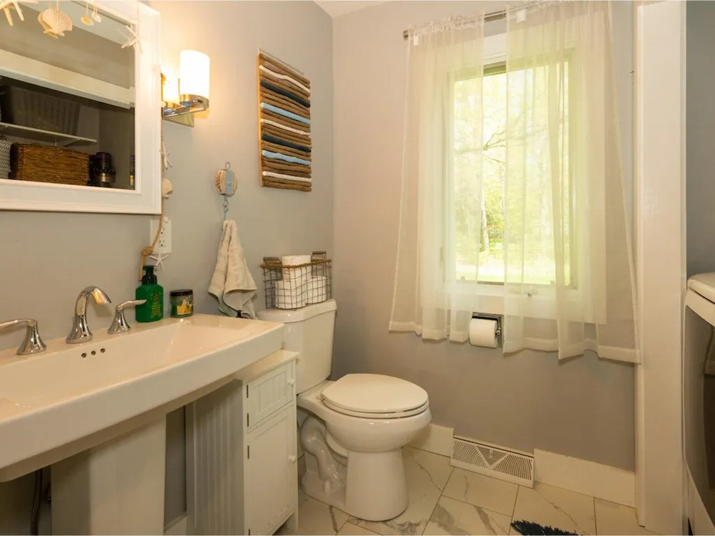 2 Greenfield Court Essex VT 05452