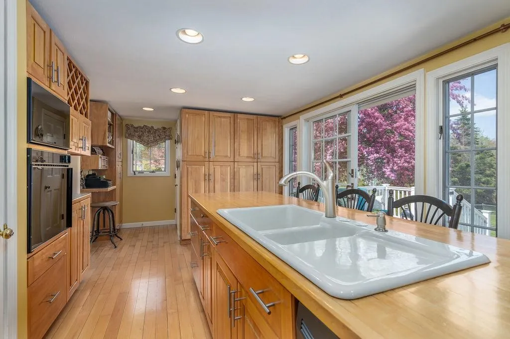175 Lucas Pond Road Northwood NH 03261