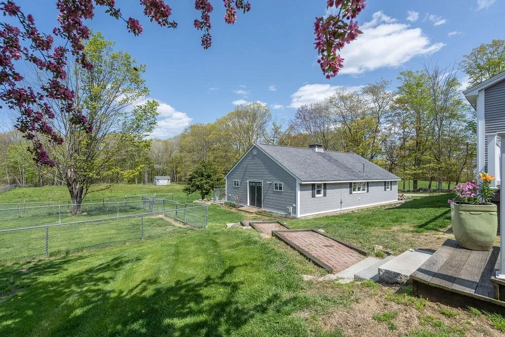 175 Lucas Pond Road Northwood NH 03261