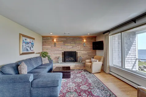 1734 Ocean Boulevard Rye NH 03870