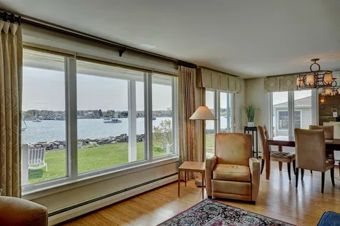 1734 Ocean Boulevard Rye NH 03870