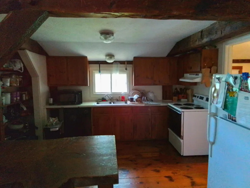 13 Kearsarge Mountain Road Warner NH 03278