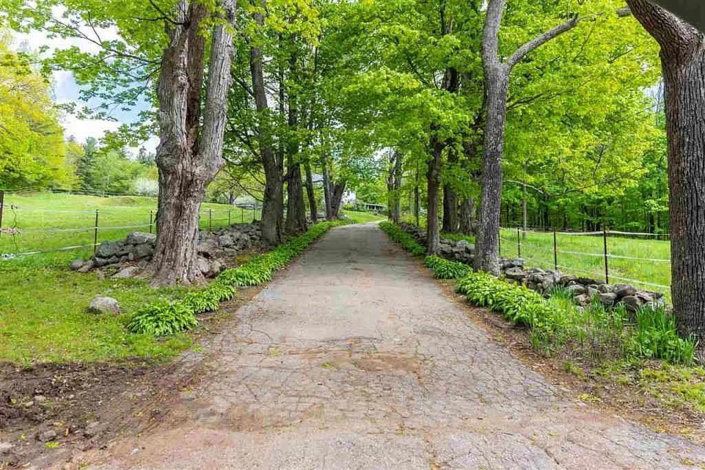 391 New Boston Road Candia, NH Real Estate Property MLS 4952550