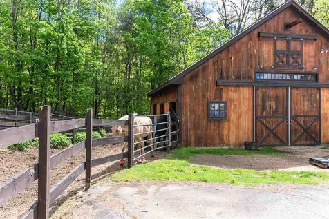 391 New Boston Road Candia NH 03034