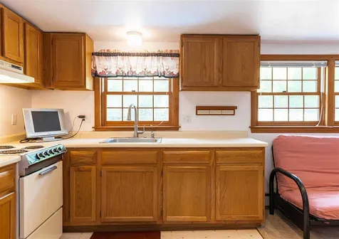 391 New Boston Road Candia NH 03034