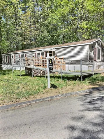22 Sullivan Drive Allenstown NH 03275