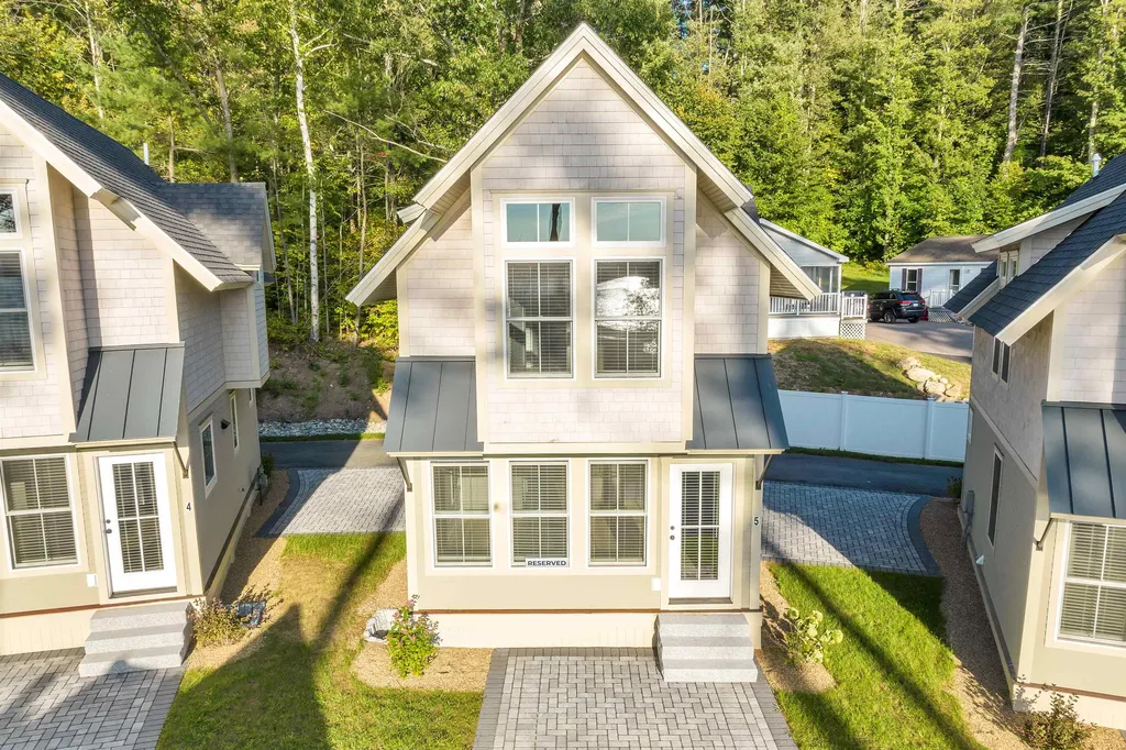 109 Weirs Boulevard Laconia NH 03246