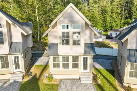 109 Weirs Boulevard Laconia NH 03246