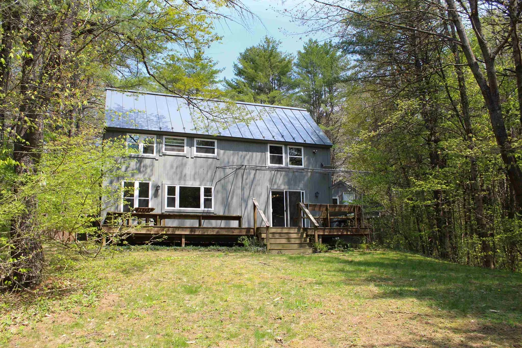 119 Underhill Lane Hartford VT 05059