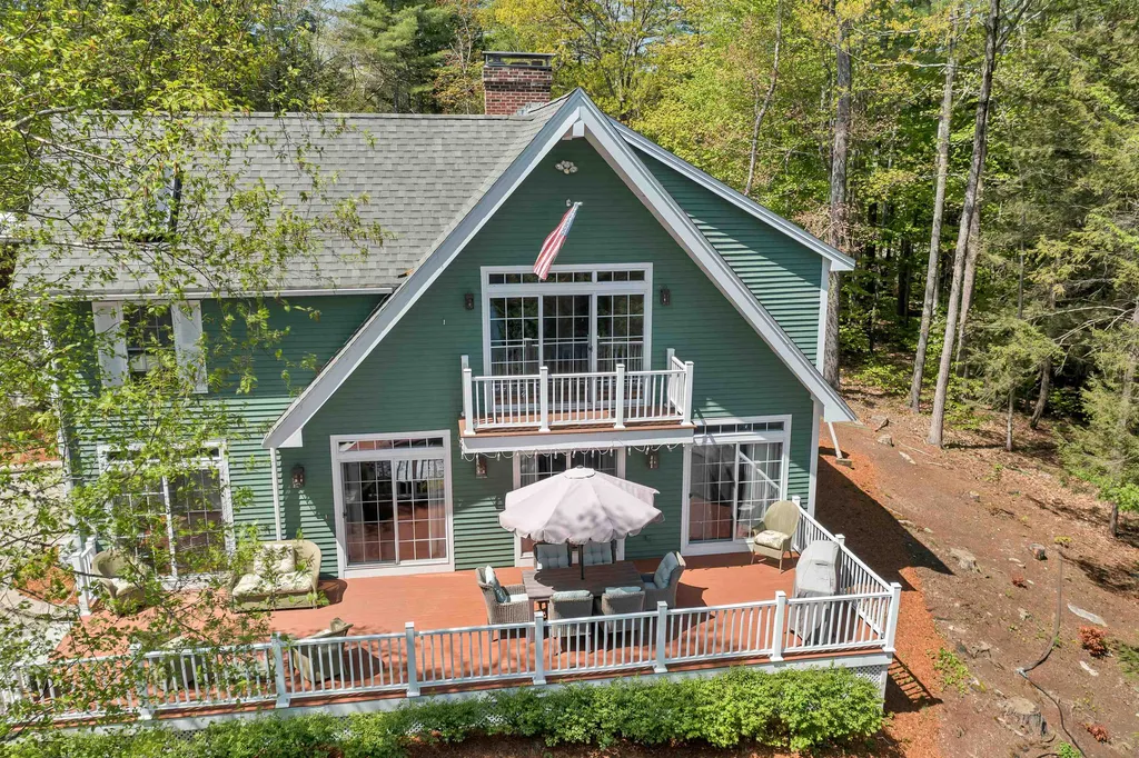 163 Mountain Road Nottingham NH 03290