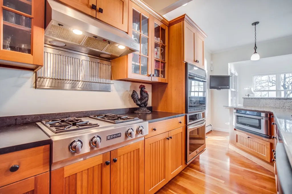 250 Eagle Mountain Harbor Road Milton VT 05468