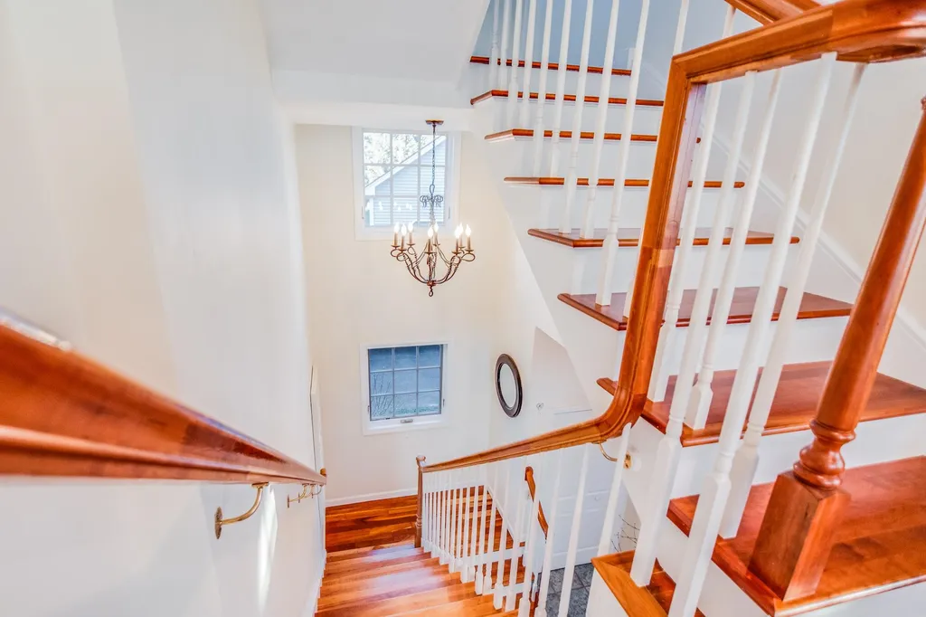 250 Eagle Mountain Harbor Road Milton VT 05468