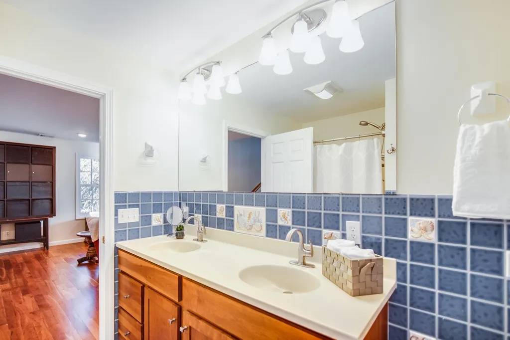 250 Eagle Mountain Harbor Road Milton VT 05468