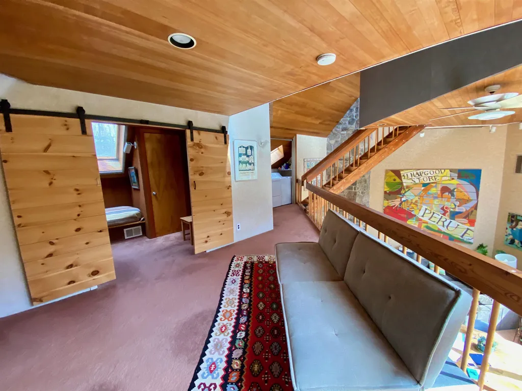 230 Three Pond Road Peru VT 05152