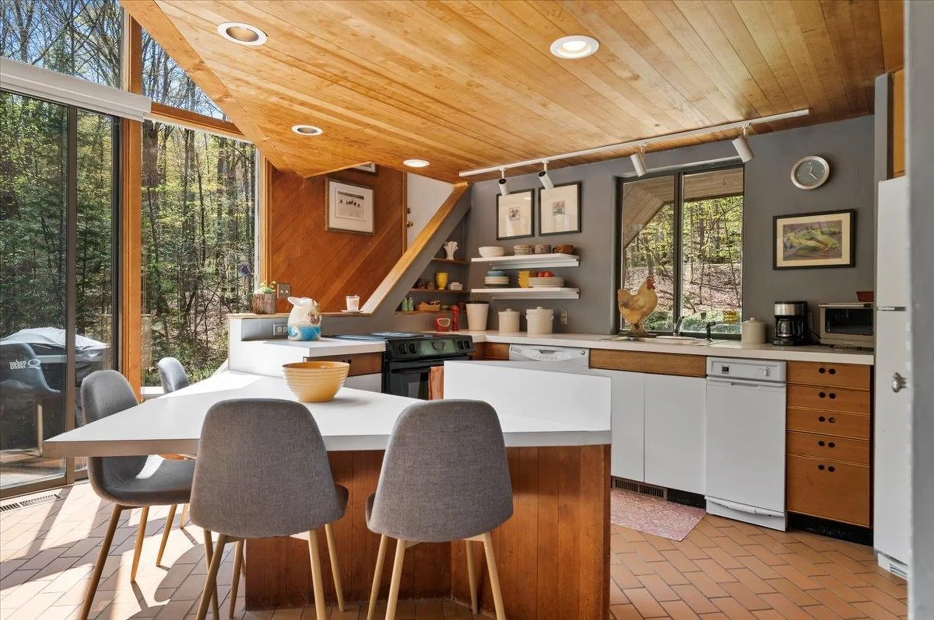 230 Three Pond Road Peru VT 05152