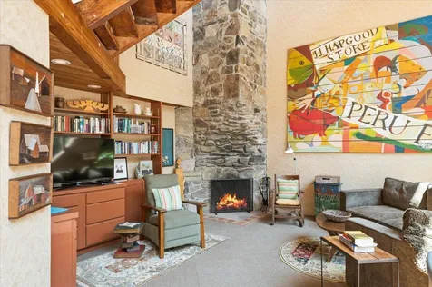 230 Three Pond Road Peru VT 05152