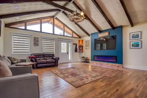 21 Laurel Lane Milan NH 03588