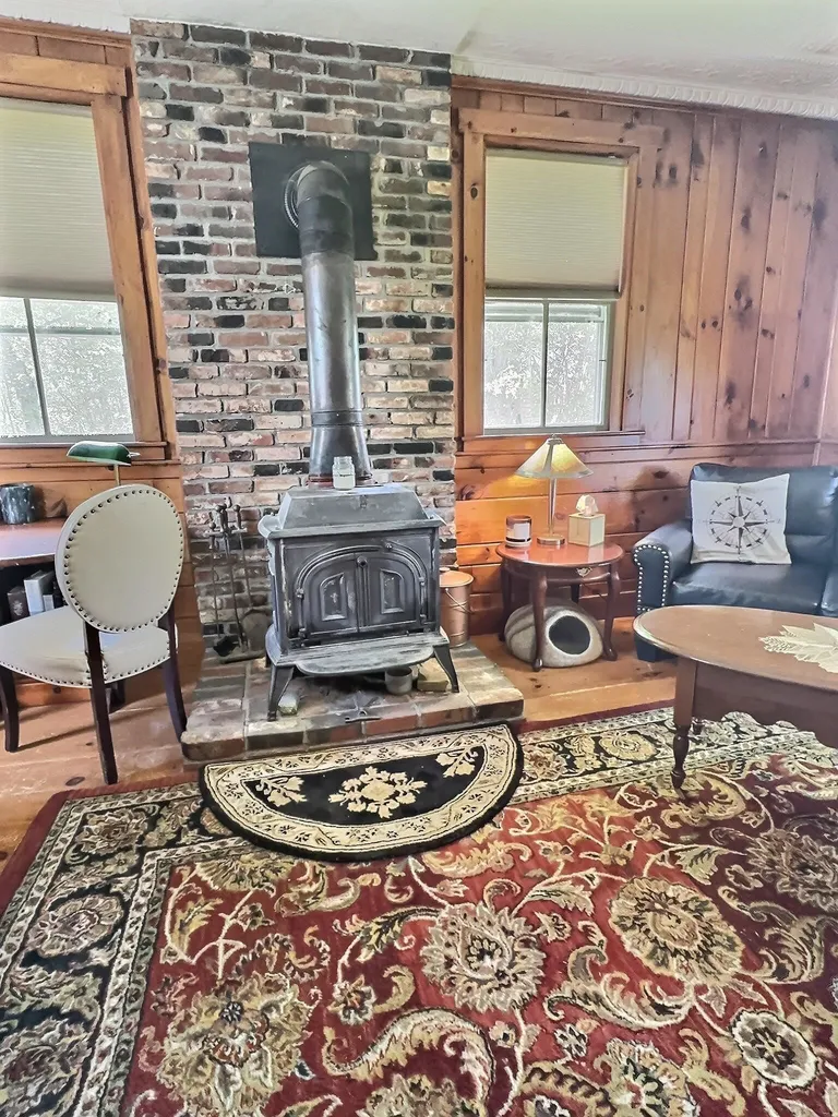 475 North Road Alexandria NH 03222