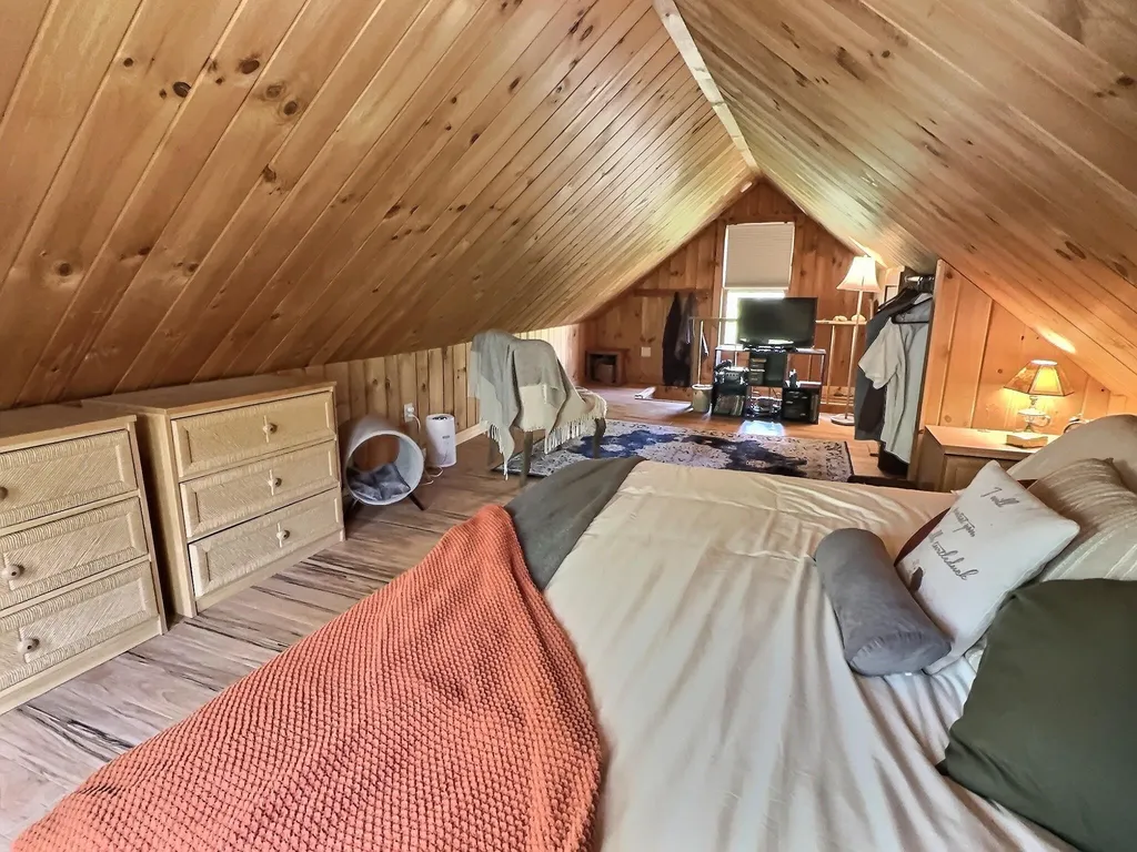 475 North Road Alexandria NH 03222